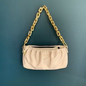CHAIN SHOULDER BAG